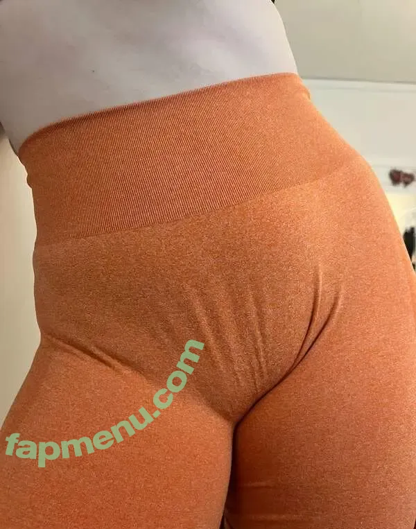 Petite Peach nude photo #0010 (apetitepeach / petitepeach_)