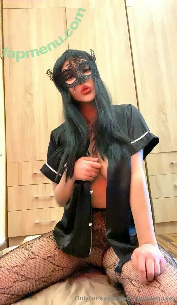 petiteanniequinn nude photo #0012 (petiteanniequinn)