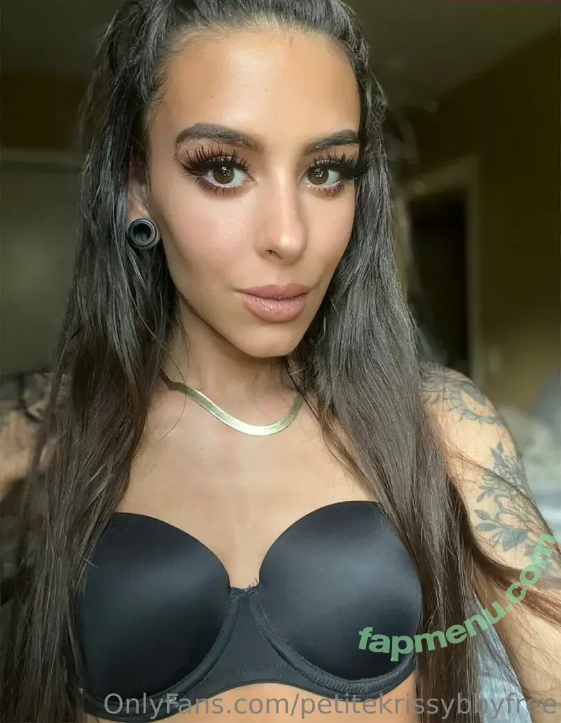 petitekrissybbyfree nude photo #0011 (petitekrissybbyfree)