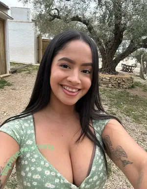 petitemmatv / _petitemma_ nude photo #0006