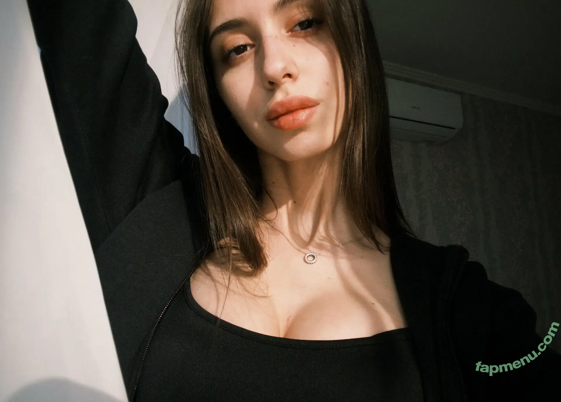 petitenatt nude photo #0012 (petitenat)