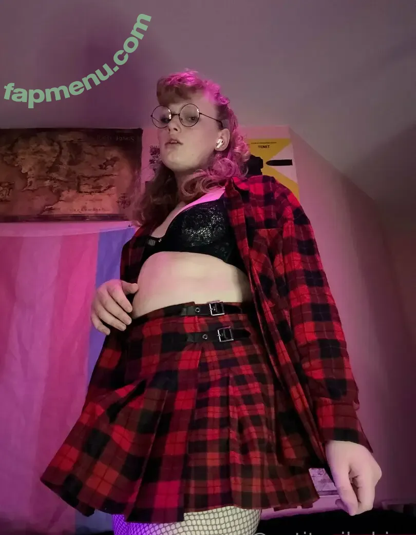 petitepiledrive nude photo #0015 (petitepiledrive)