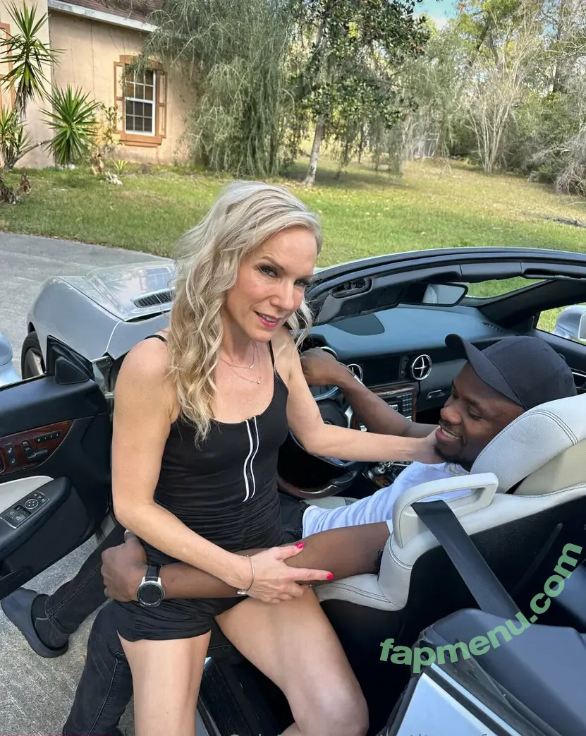 petiteprofessorxxx nude photo #0009 (petiteprofessorxxx)