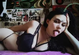  nude photo #0003