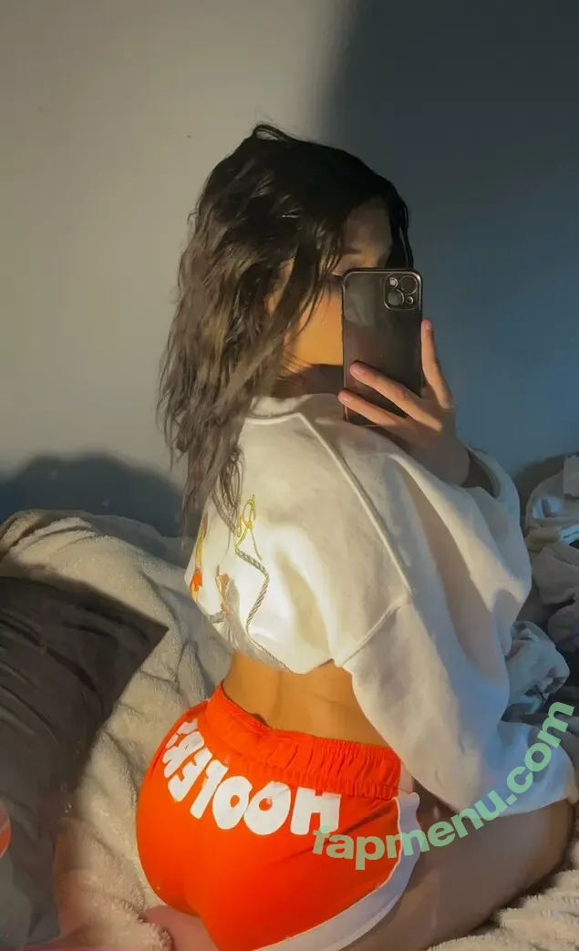 petitequennn nude photo #0002 (taliyaxjade)