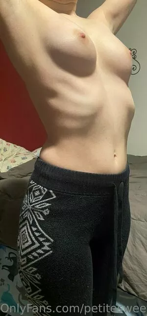 petitesweettreatx / Petitsweettreat / Sweet | PetiteSweetTreat nude photo #0235