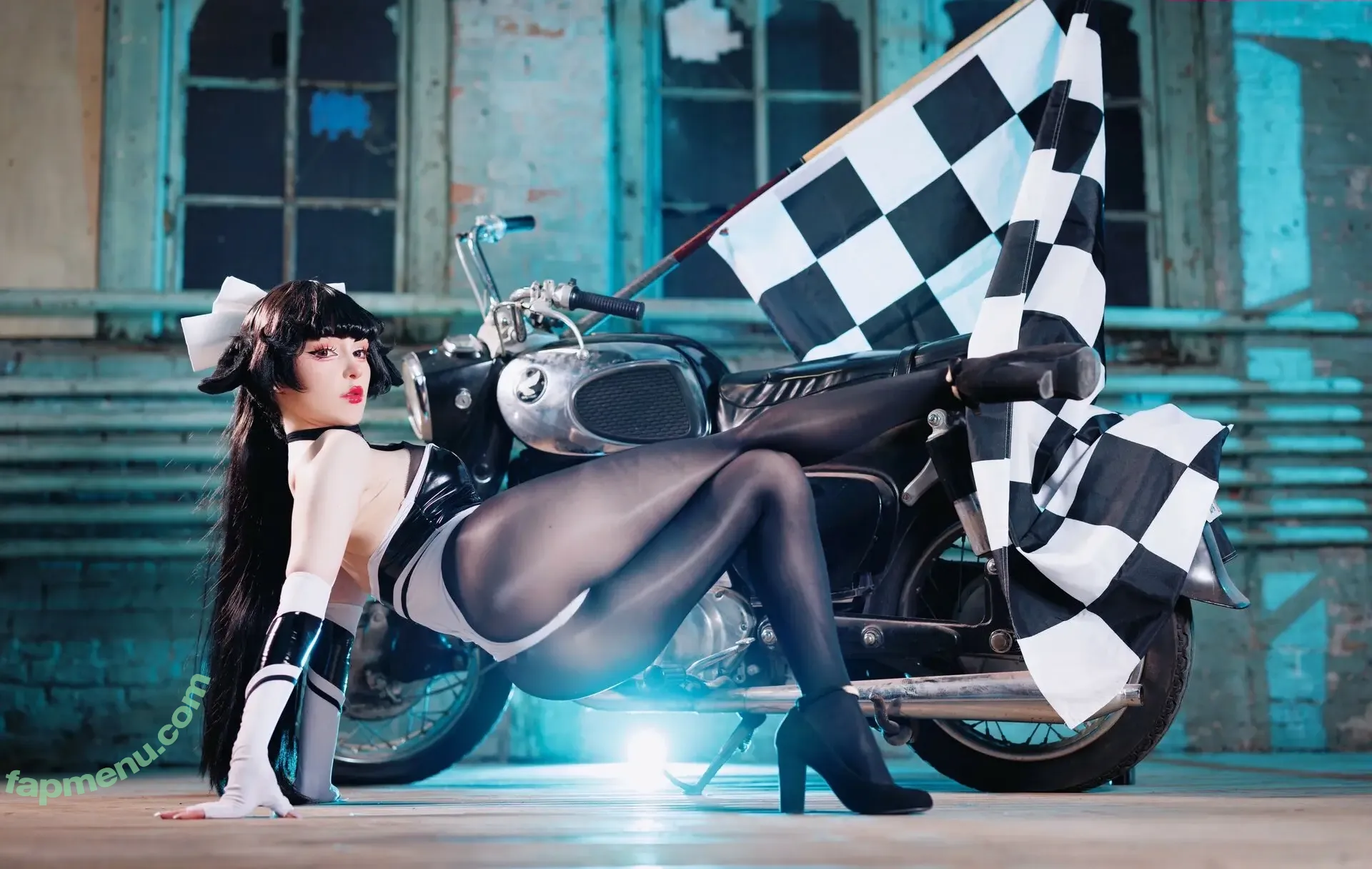 Petra Fyed nude photo #0100 (Petra.Fyed / Petra__Fyed)