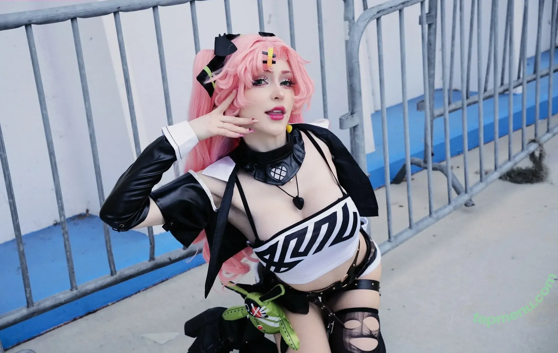 Petra Fyed nude photo #0335 (Petra.Fyed / Petra__Fyed)