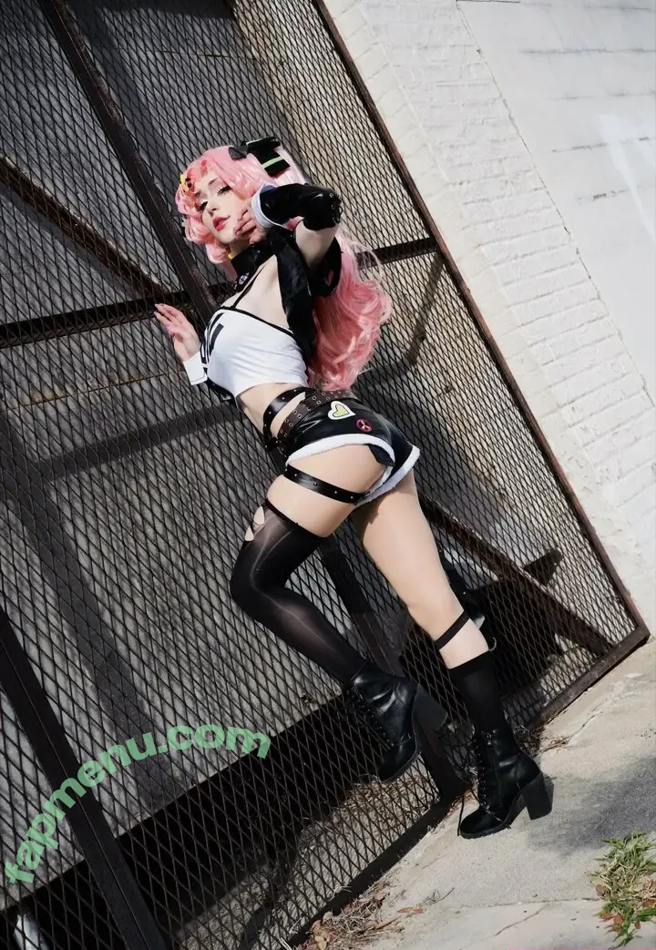 Petra Fyed nude photo #0340 (Petra.Fyed / Petra__Fyed)