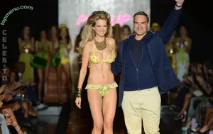 Petra Nemcova / pnemcova nude photo #0161