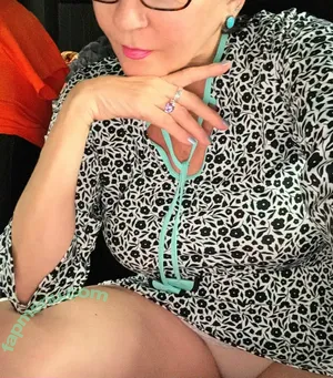 petradaniels / classy_petra nude photo #0115