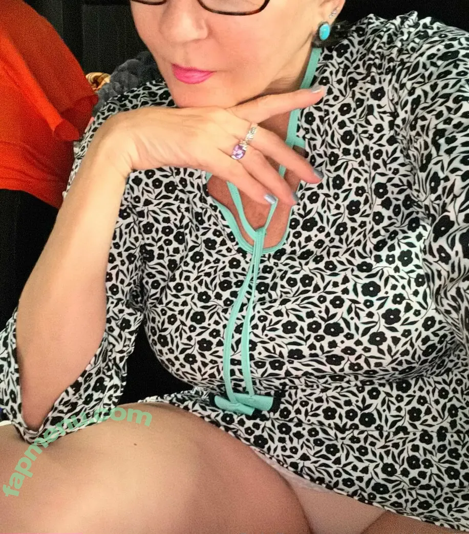 petradaniels nude photo #0115 (classy_petra)