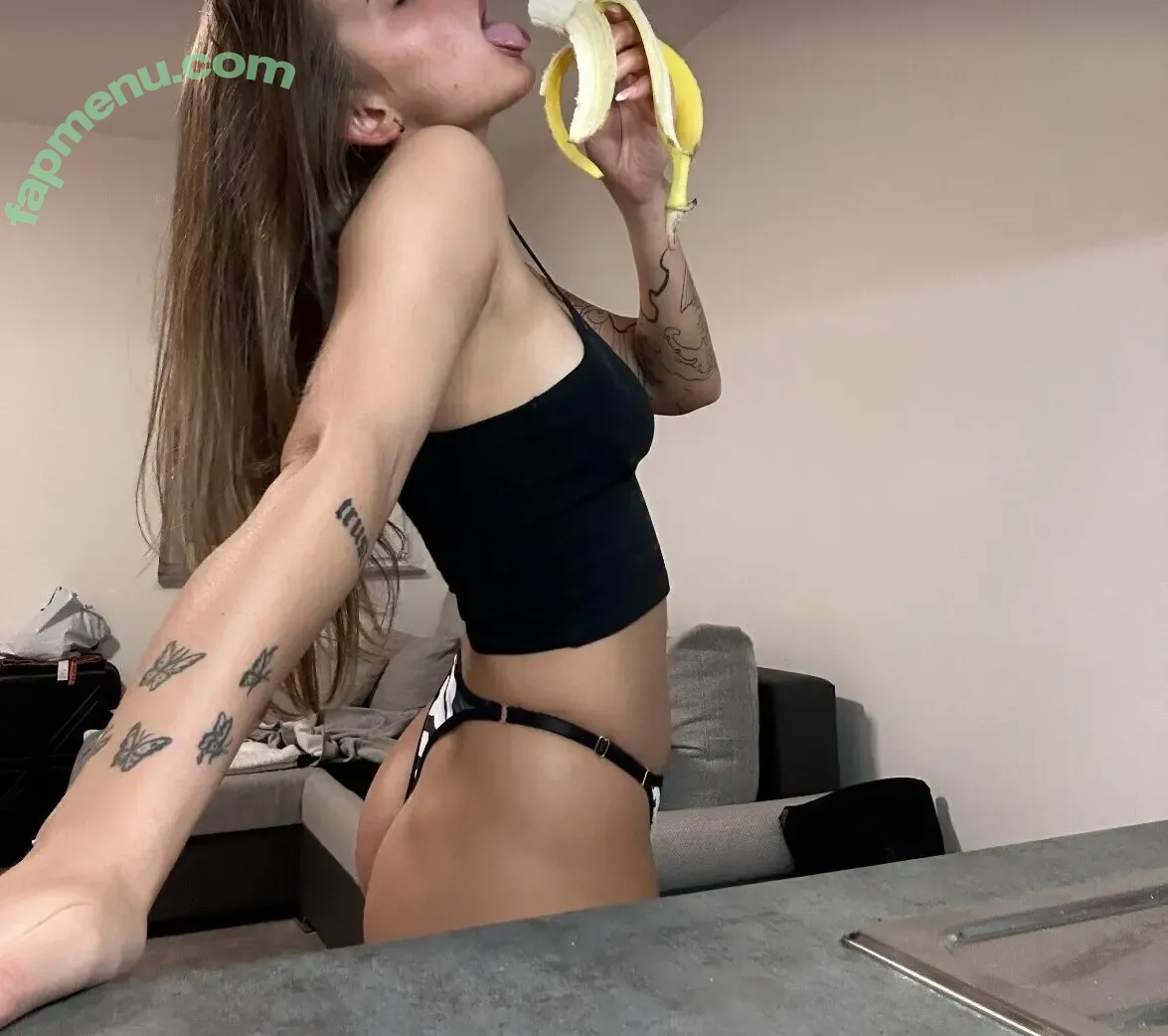 Petulkaaa nude photo #0082 (petulkaa.hl)