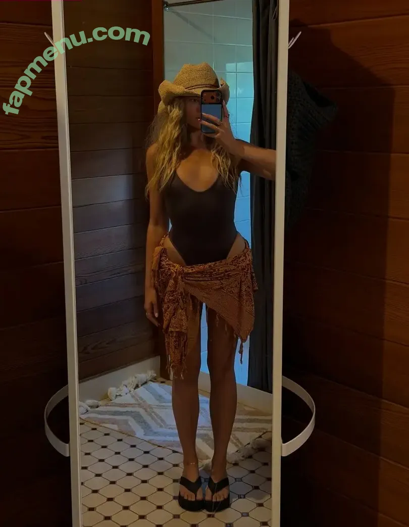 Peyton Cole nude photo #0135 (peytoncolee)