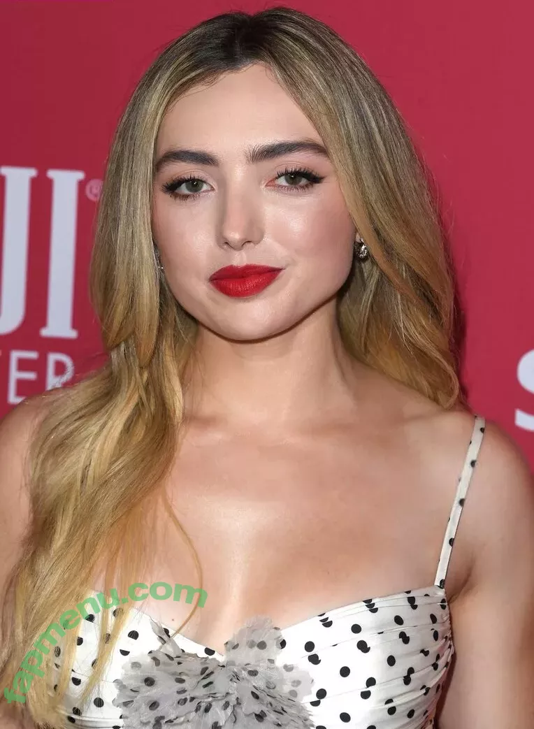 Peyton List nude photo #0917 (PeytonList / dammitpayton)
