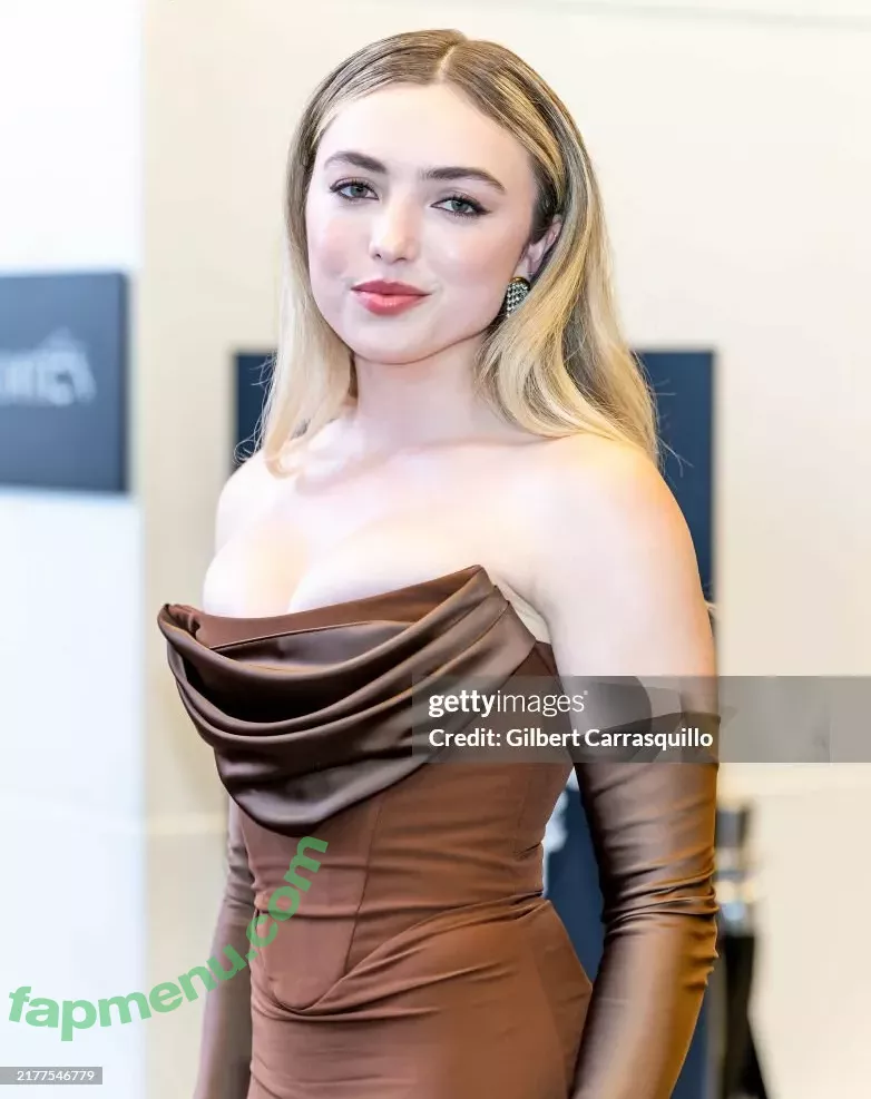 Peyton List nude photo #0982 (PeytonList / dammitpayton)