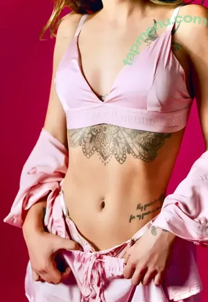 Peyton Michelle / peyton11 nude photo #0019