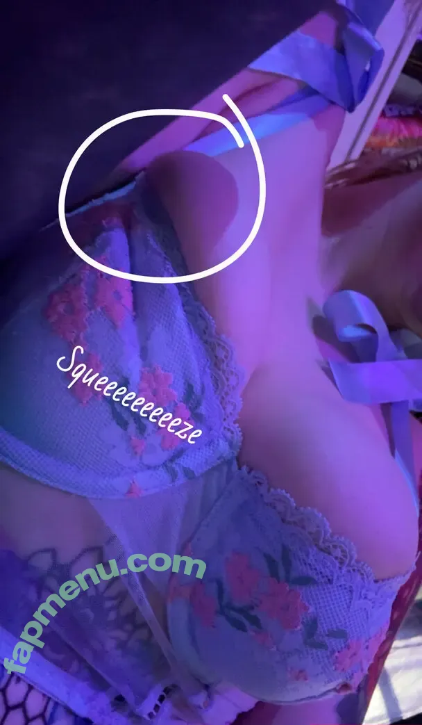 ph0xxxyphant0m nude photo #0049 (ph0xxxyphant0m)