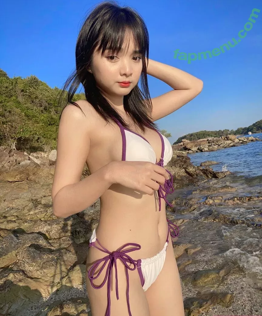 Phanomwan Chaiwayat nude photo #0011 (Phanomwan Fah / frozenyogirl_ / phanomwan_fah)