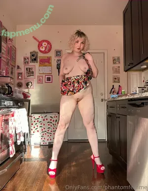  nude photo #0010