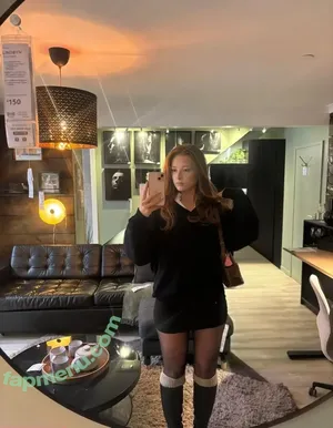 pheobeisginger / phoebeisginger nude photo #0038