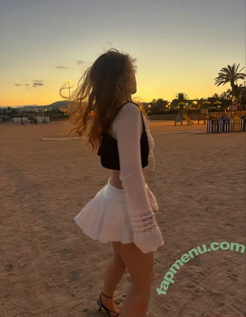 pheobeisginger nude photo #0004 (phoebeisginger)