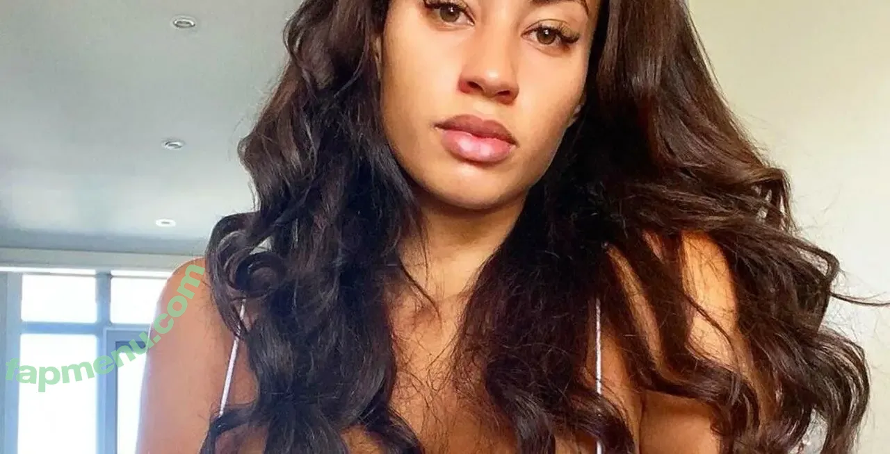 Phoebe Thompson nude photo #0093 (phoebethompson_x)