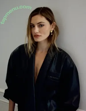 Phoebe Tonkin / phoebejtonkin nude photo #0465