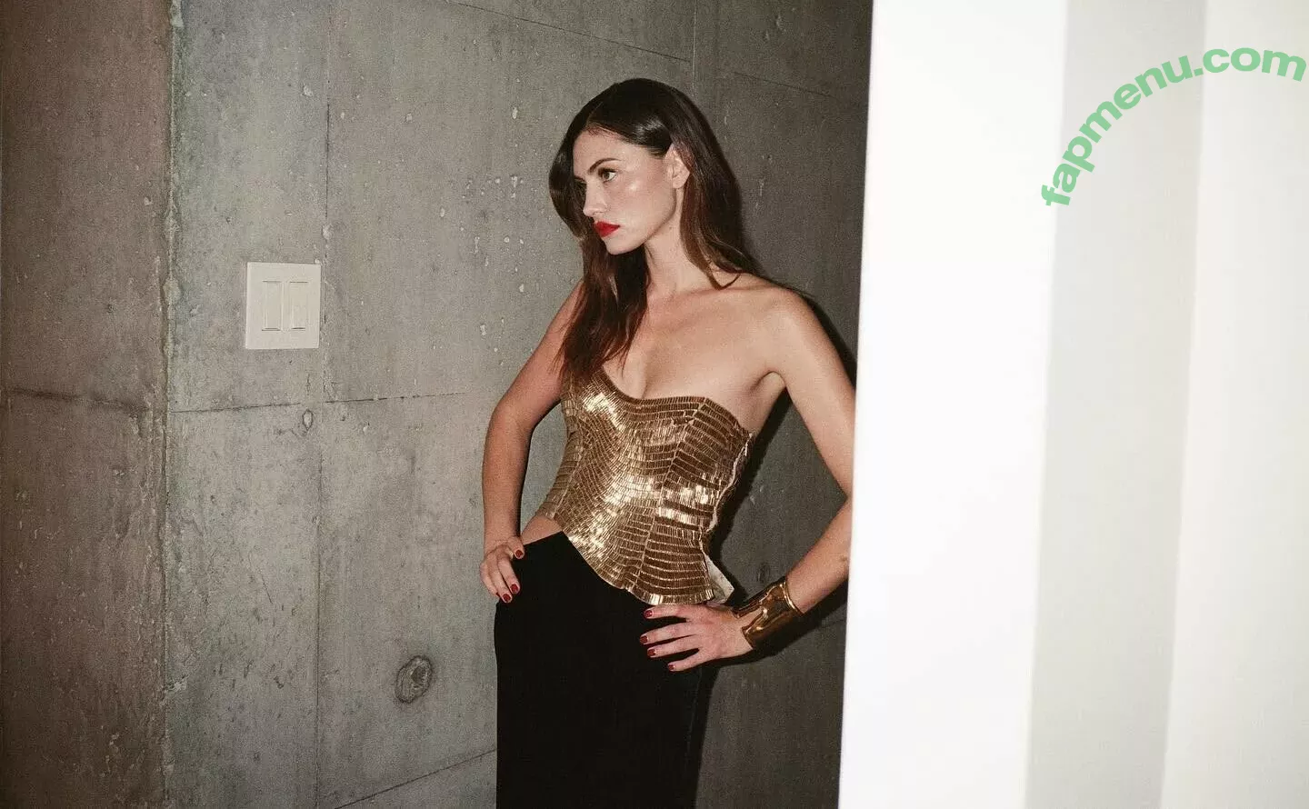 Phoebe Tonkin nude photo #0185 (phoebejtonkin)