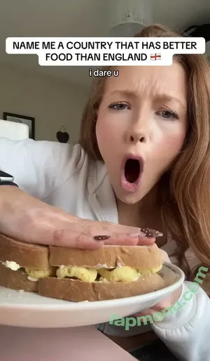 phoebeisginger / Phoebe / englishphoebex nude photo #0258