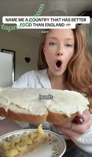 phoebeisginger / Phoebe / englishphoebex nude photo #0259