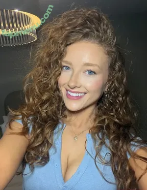 phoebeisginger / Phoebe / englishphoebex nude photo #0283