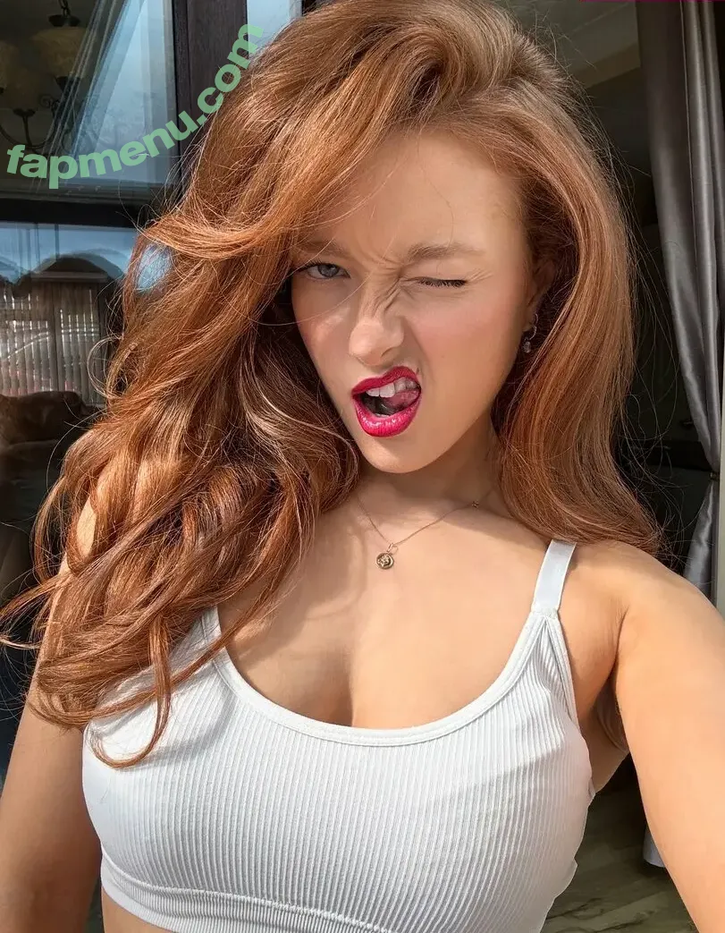 phoebeisginger nude photo #0154 (Phoebe / englishphoebex)