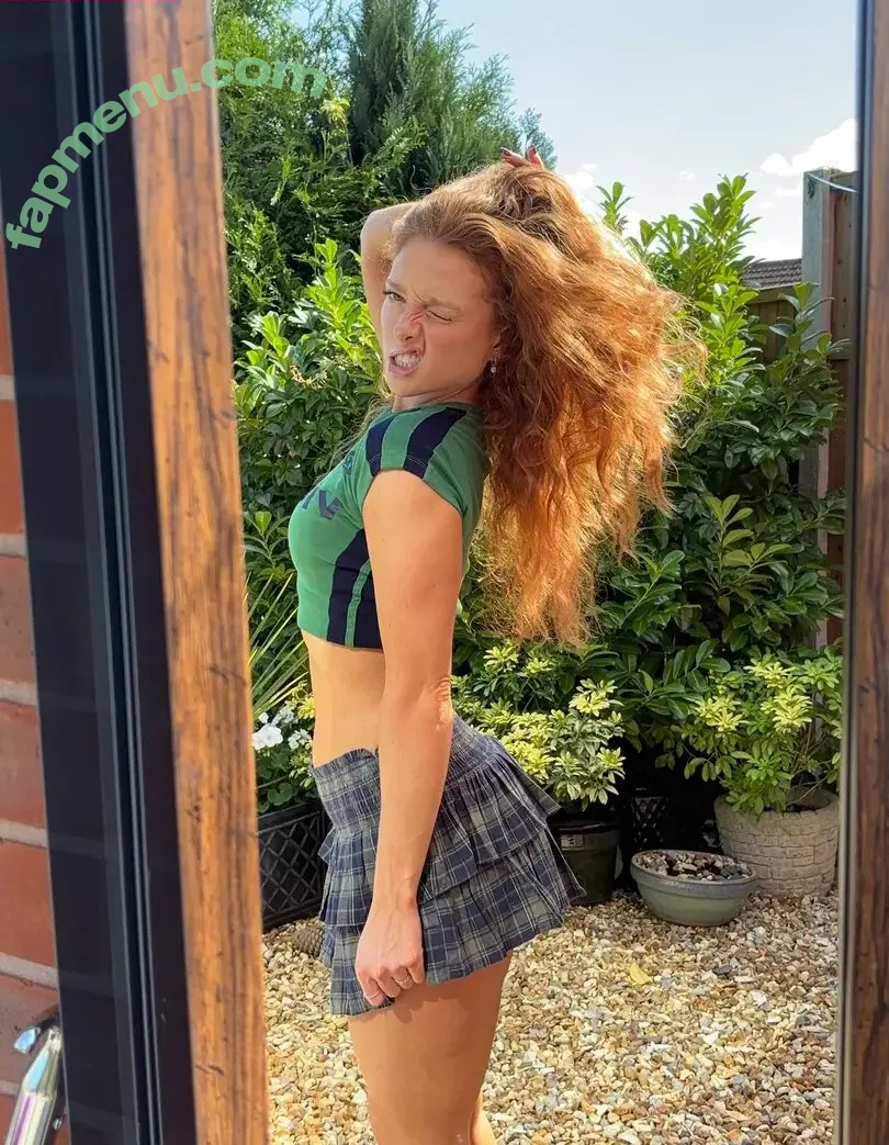 phoebeisginger nude photo #0165 (Phoebe / englishphoebex)