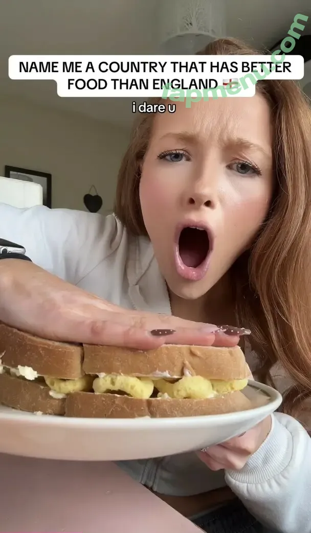 phoebeisginger nude photo #0257 (Phoebe / englishphoebex)