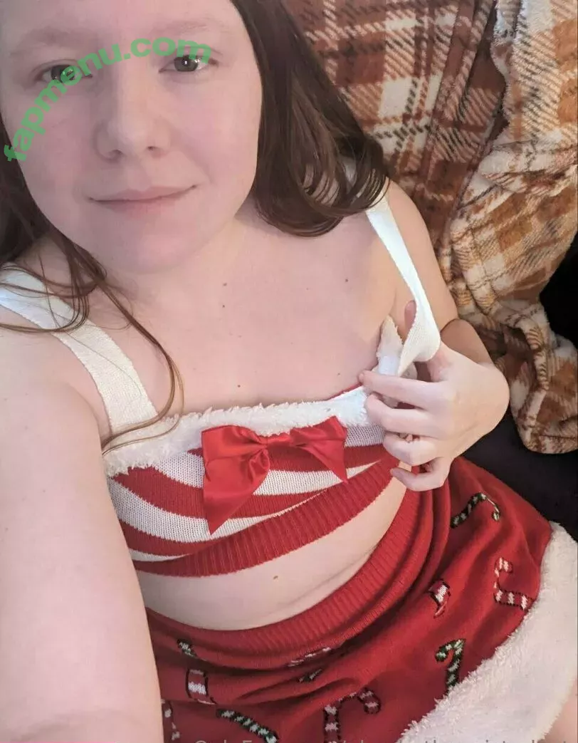 phoebetheunistudent nude photo #0212 (unironicfeminism)
