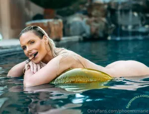 Phoenix Marie / phoenixmarie / phxsquaron / pmarizzle nude photo #1073