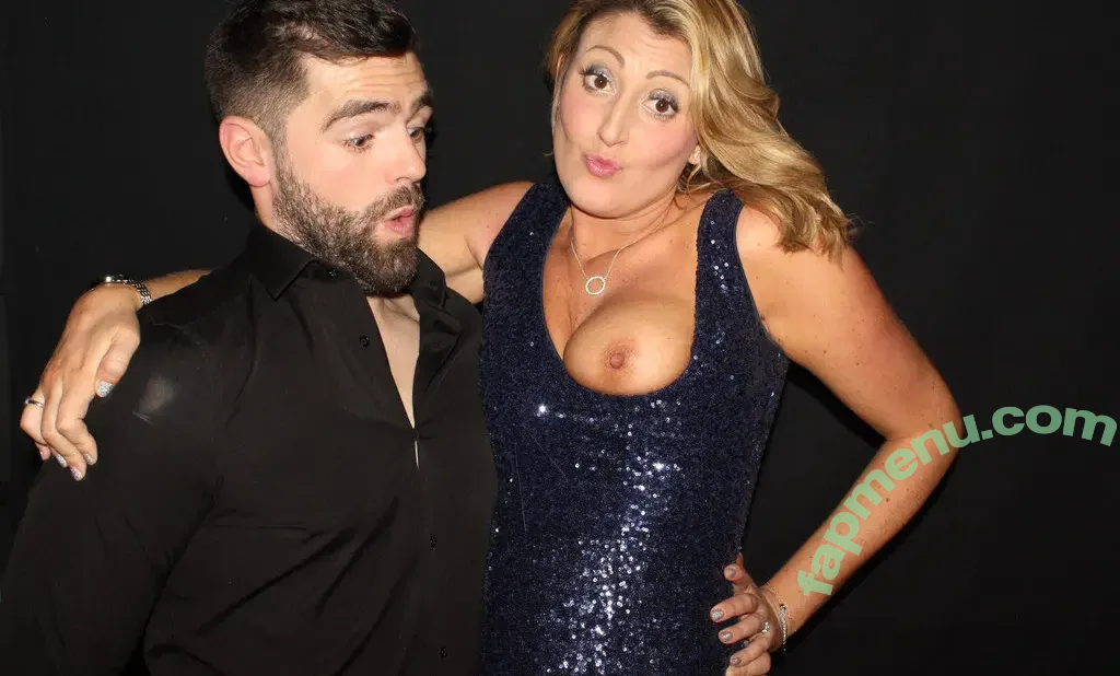 Photobox Flashes nude photo #0015 (Photobox Flashes)