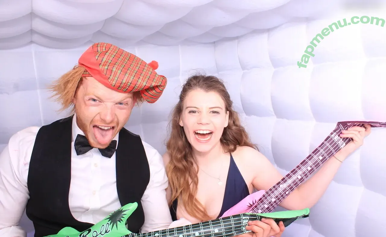 Photobox Flashes nude photo #0019 (Photobox Flashes)