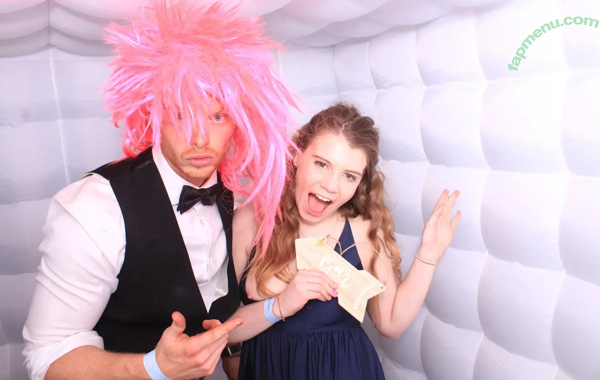 Photobox Flashes nude photo #0021 (Photobox Flashes)