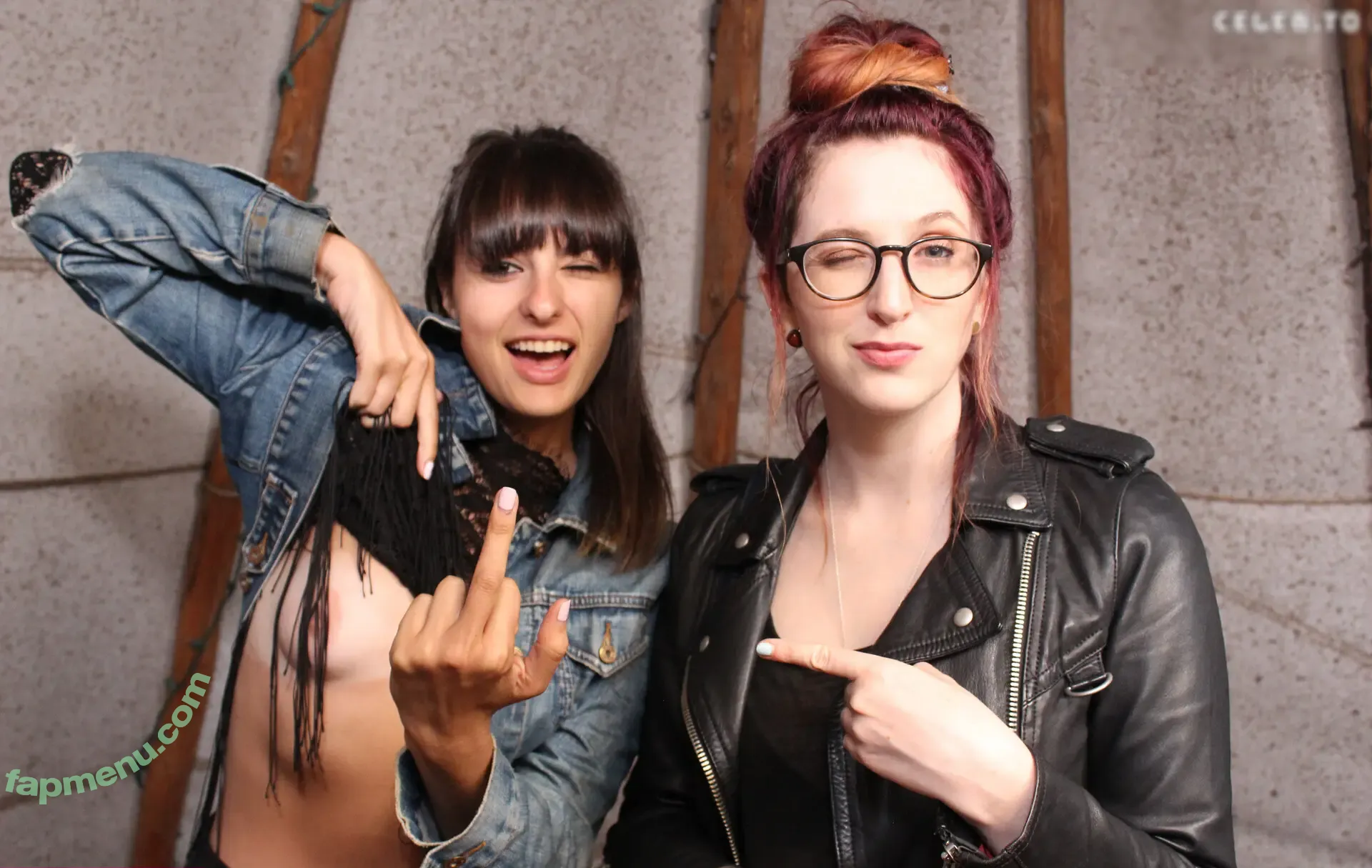 Photobox Flashes nude photo #0039 (Photobox Flashes)