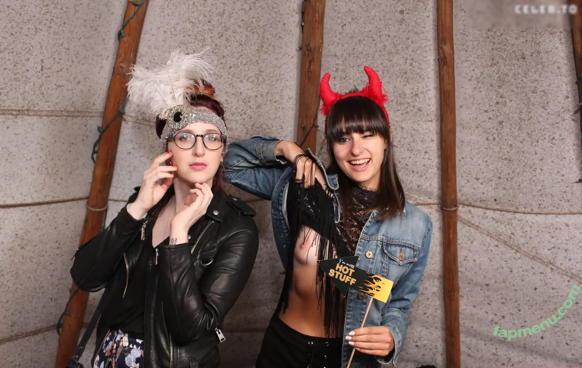 Photobox Flashes nude photo #0040 (Photobox Flashes)