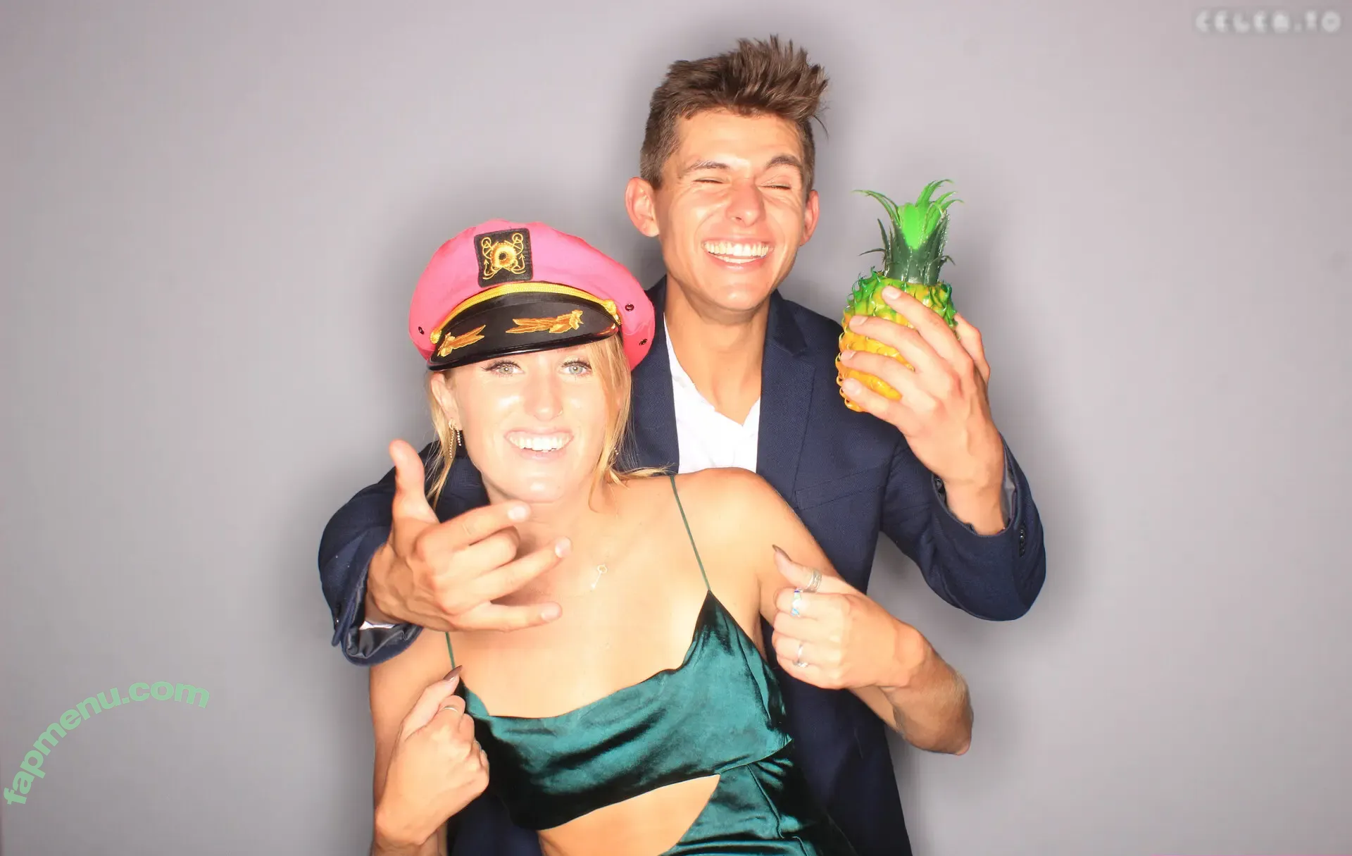 Photobox Flashes nude photo #0052 (Photobox Flashes)