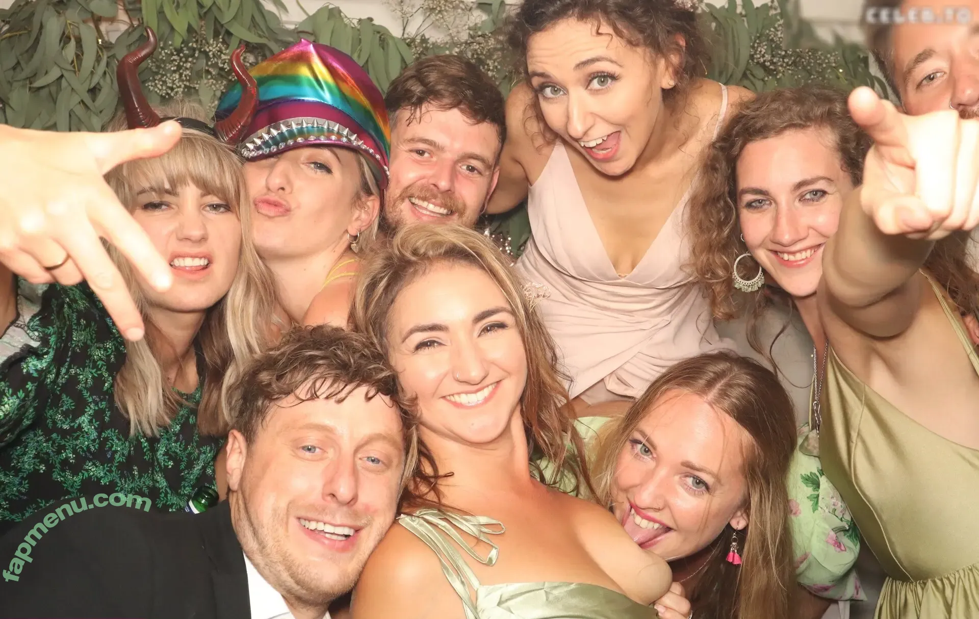 Photobox Flashes nude photo #0054 (Photobox Flashes)