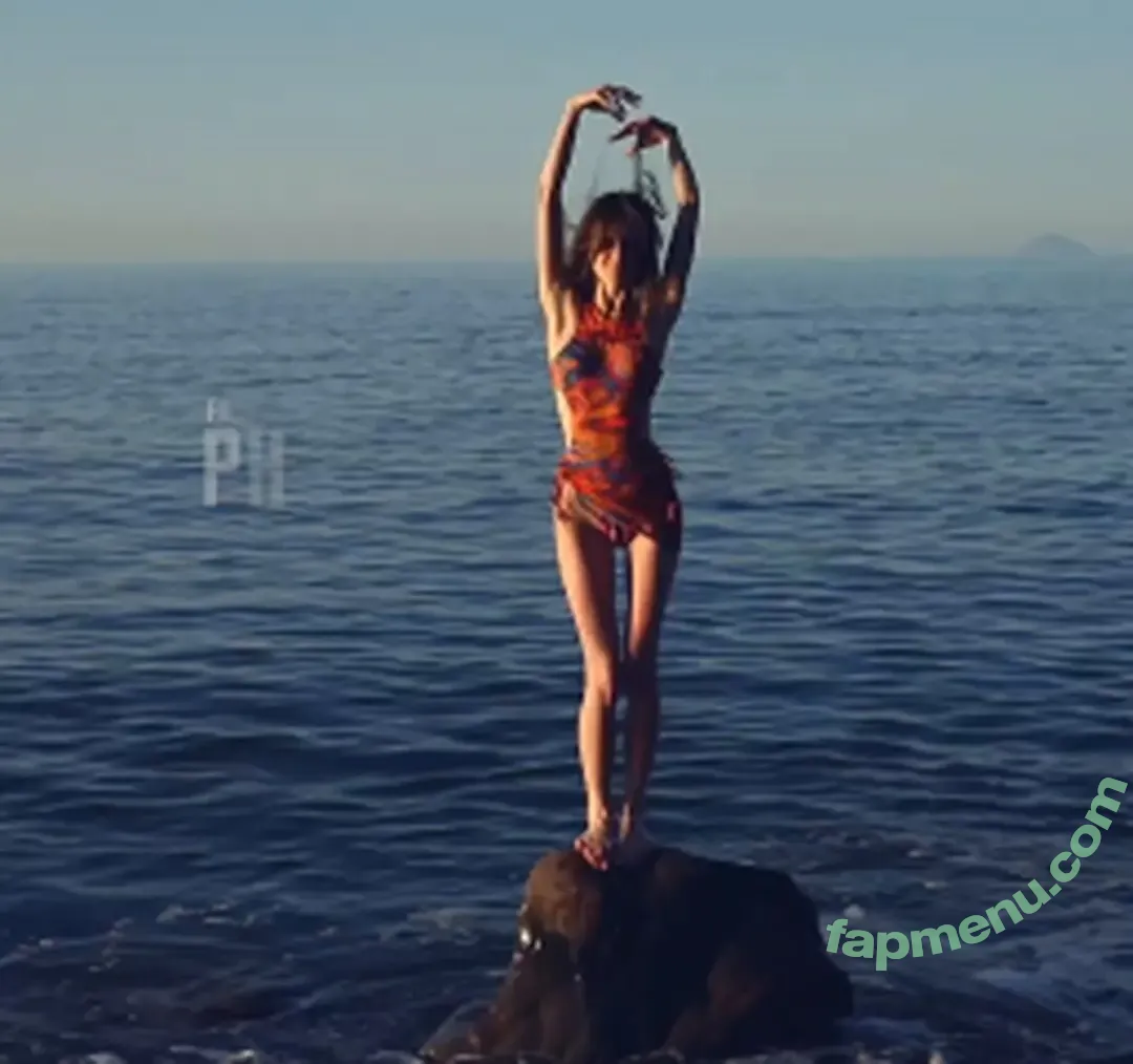 Photodromm nude photo #5613 (mariadreamgirl / photodromm_com)