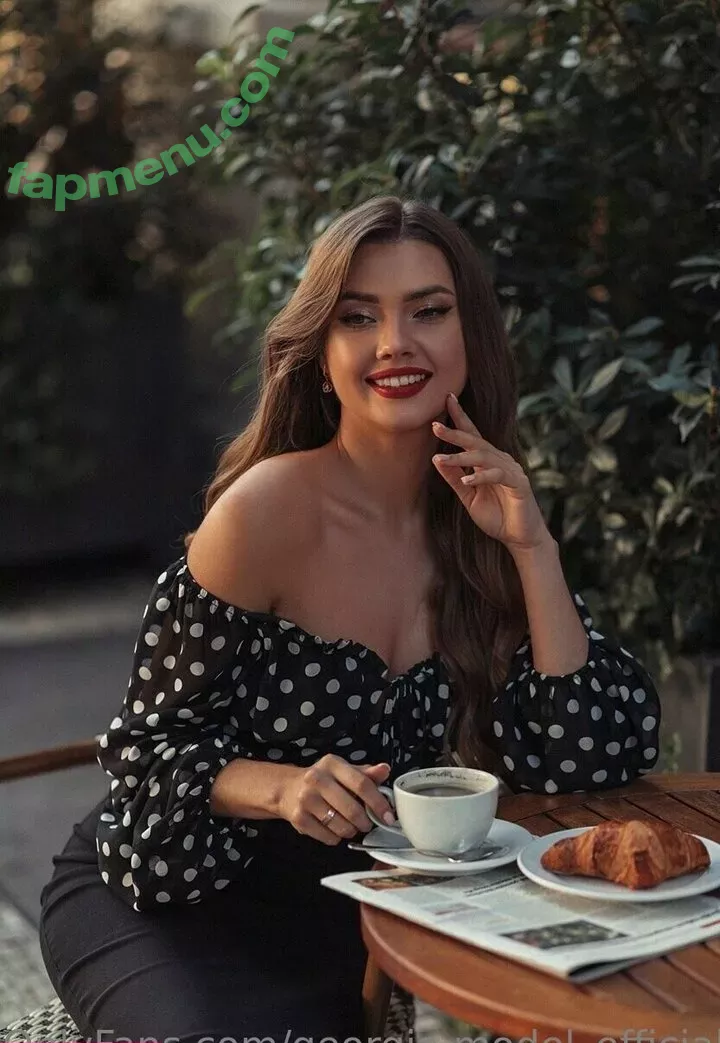 photopolli nude photo #0058 (Georgia / _photopolli_ / georgia.model_official)