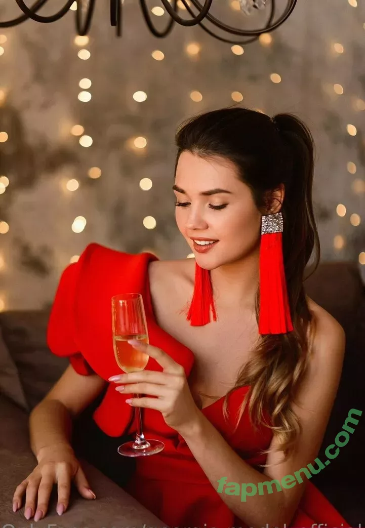 photopolli nude photo #0173 (Georgia / _photopolli_ / georgia.model_official)