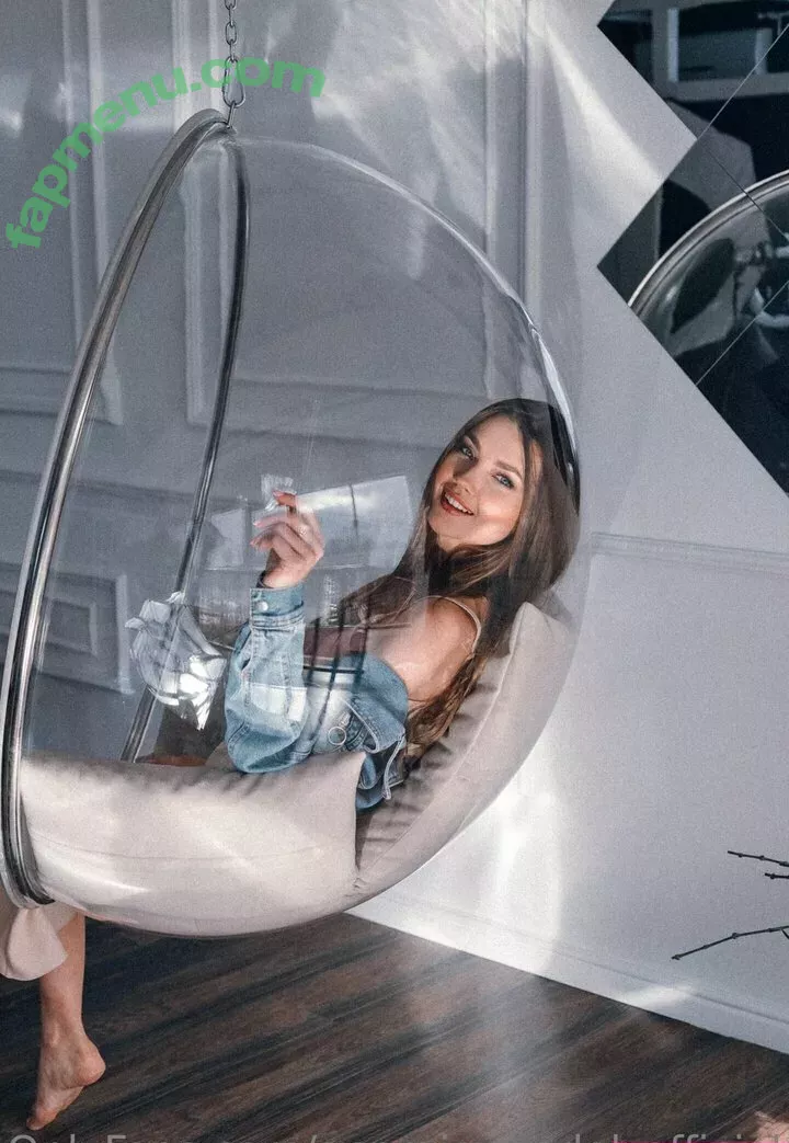 photopolli nude photo #0178 (Georgia / _photopolli_ / georgia.model_official)