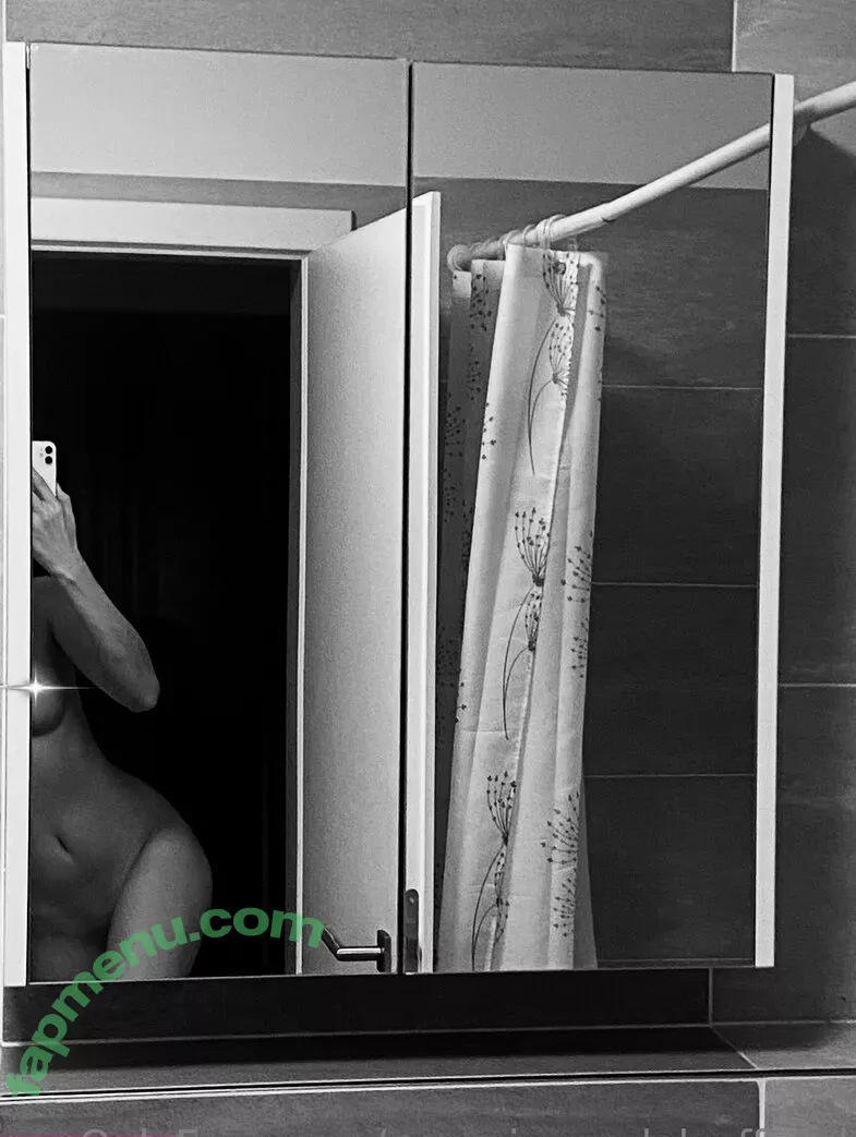 photopolli nude photo #0269 (Georgia / _photopolli_ / georgia.model_official)