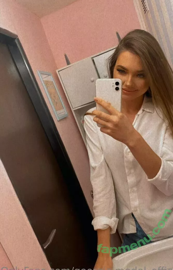 photopolli nude photo #0276 (Georgia / _photopolli_ / georgia.model_official)